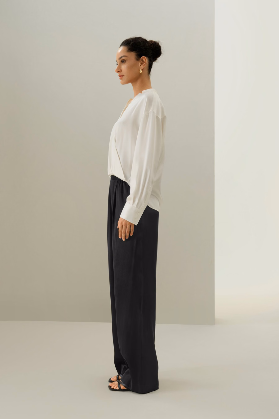 Silk Charmeuse Regular V-neck Shirt