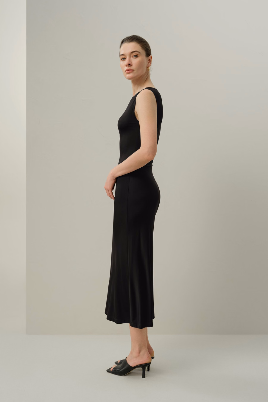 Silk Breeze Jersey Slim Fitted Asymmetric Dress