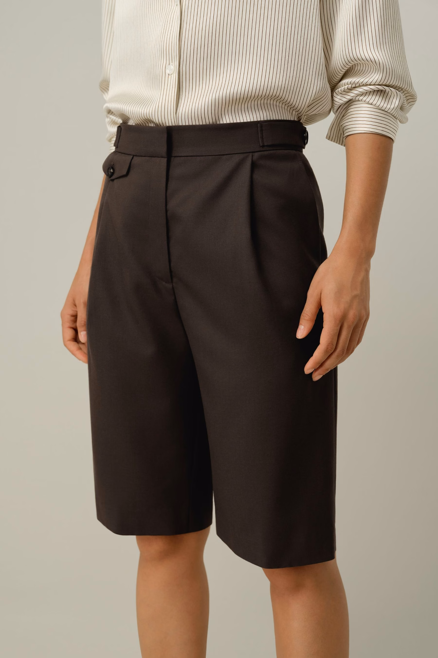 Wool-Silk Bermuda