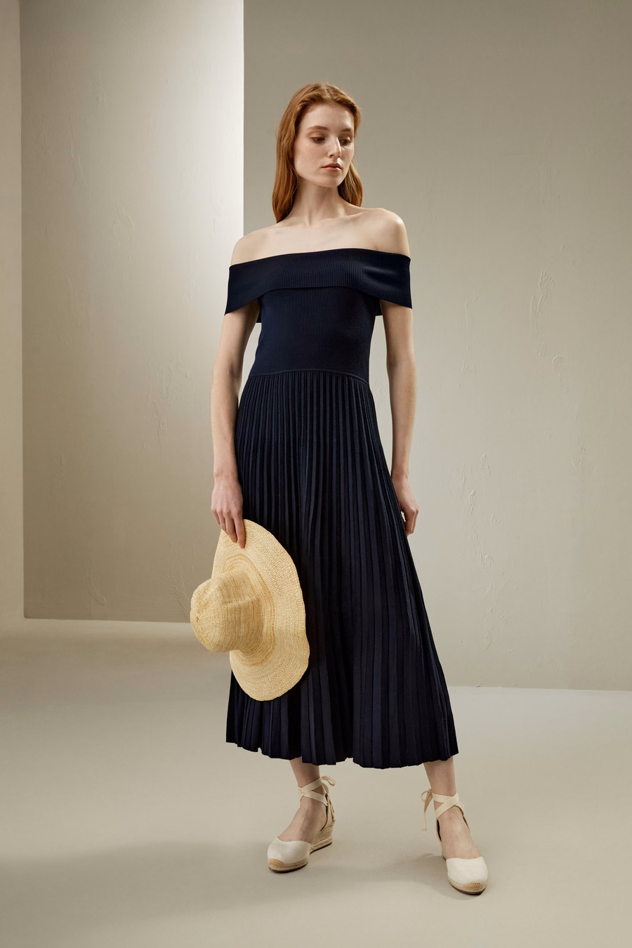 Off-Shoulder Hybrid Pleated Dress