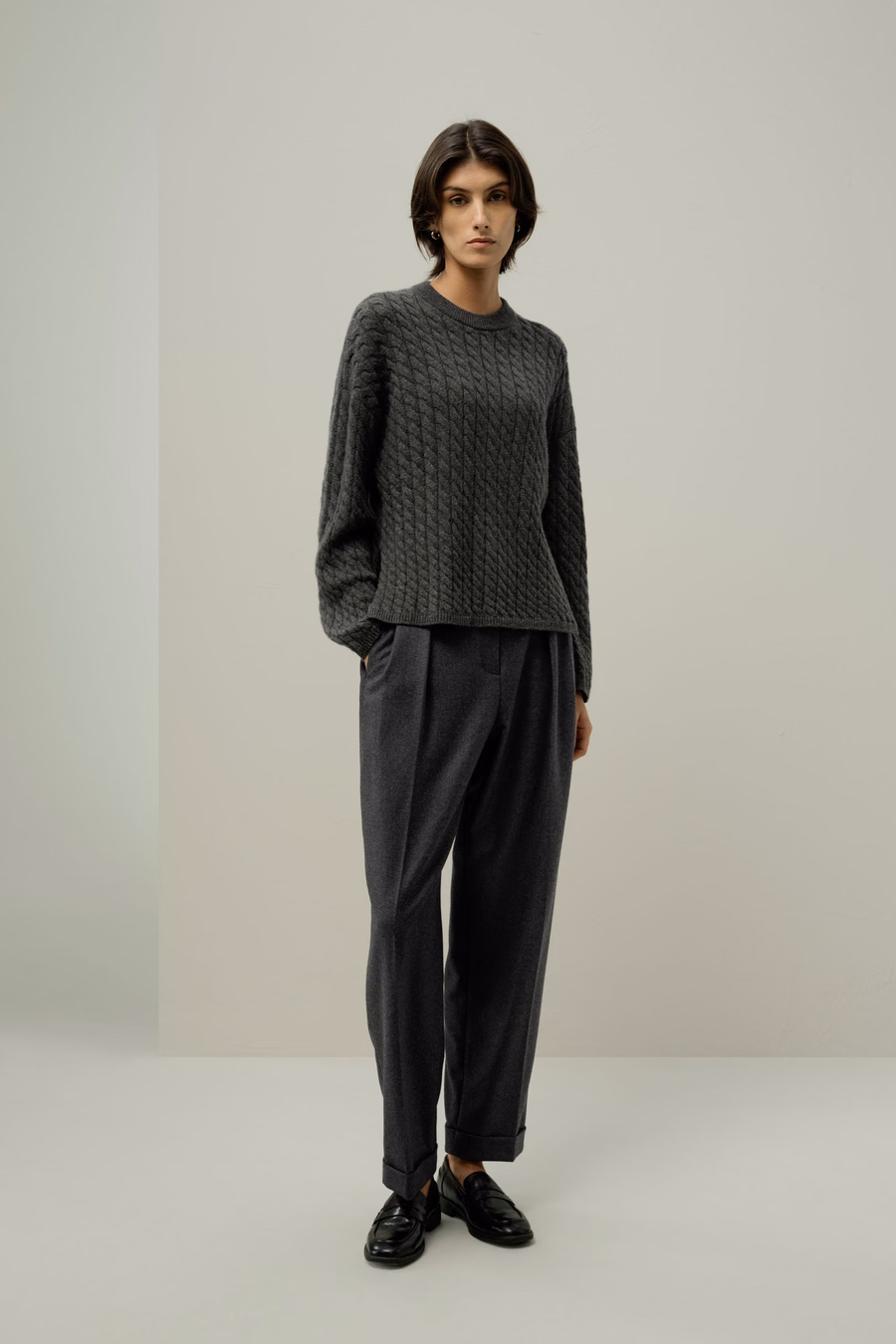 Round-Neck Cable-Knit Cashmere Sweater