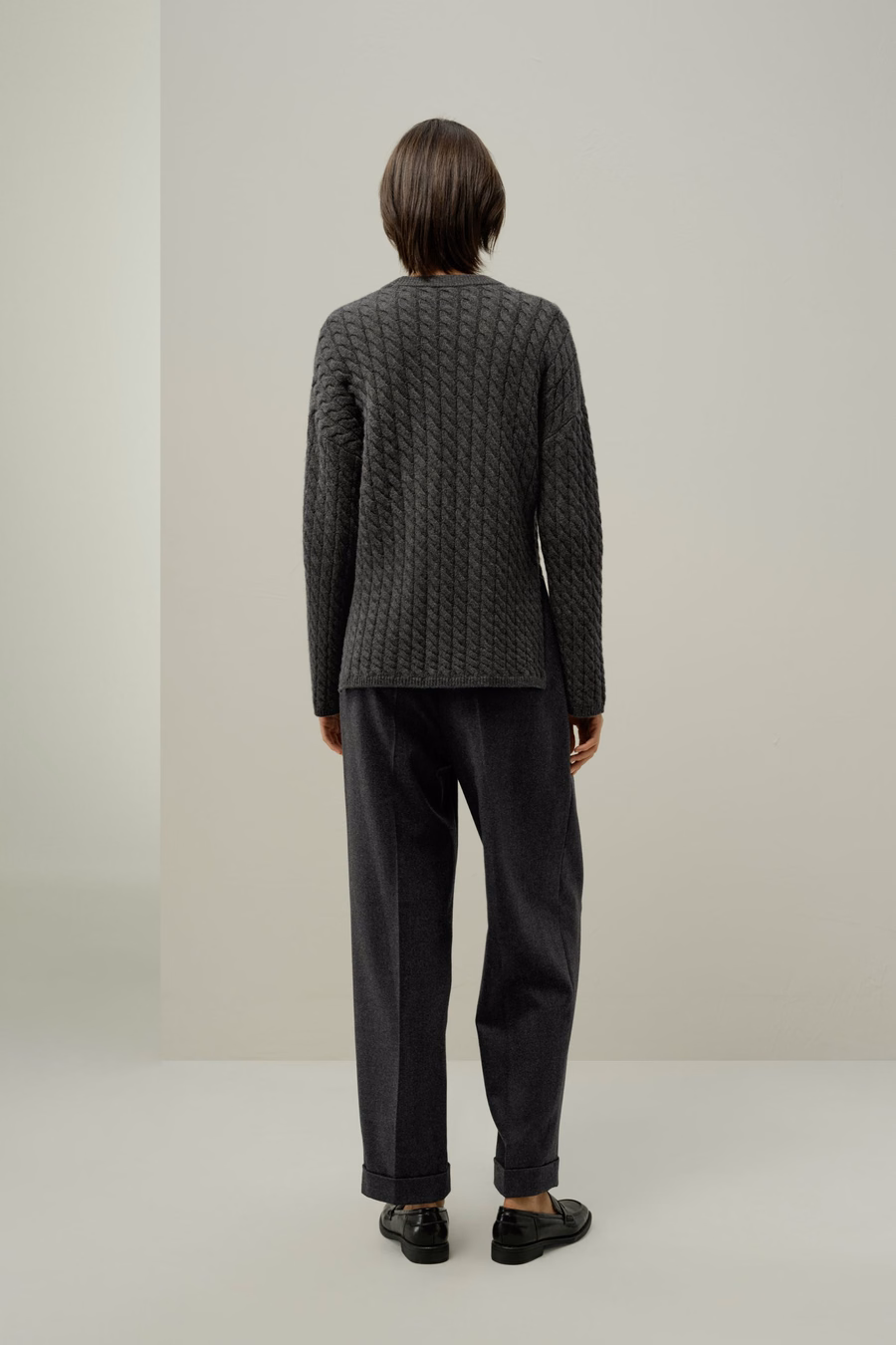 Round-Neck Cable-Knit Cashmere Sweater