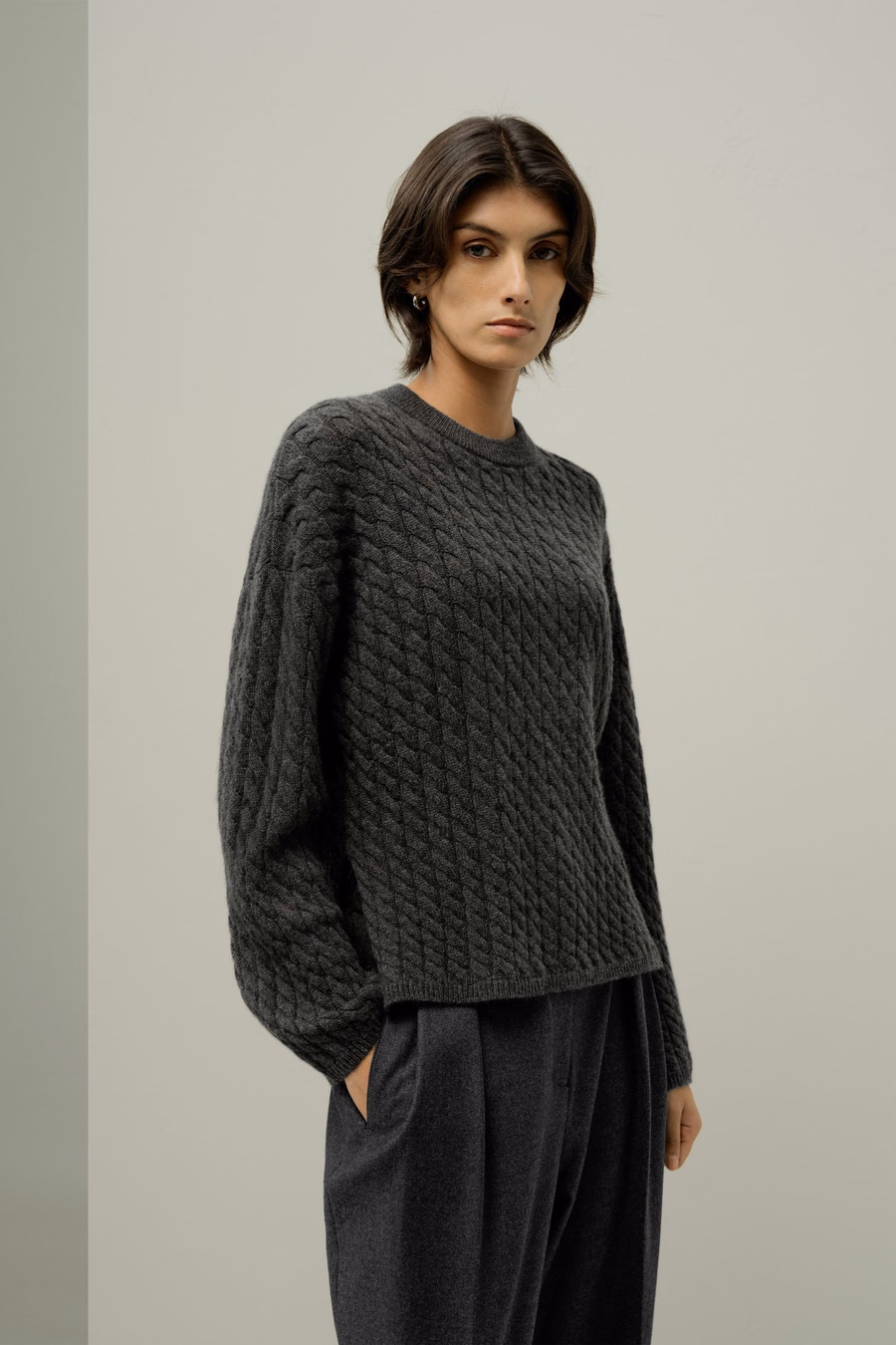Round-Neck Cable-Knit Cashmere Sweater