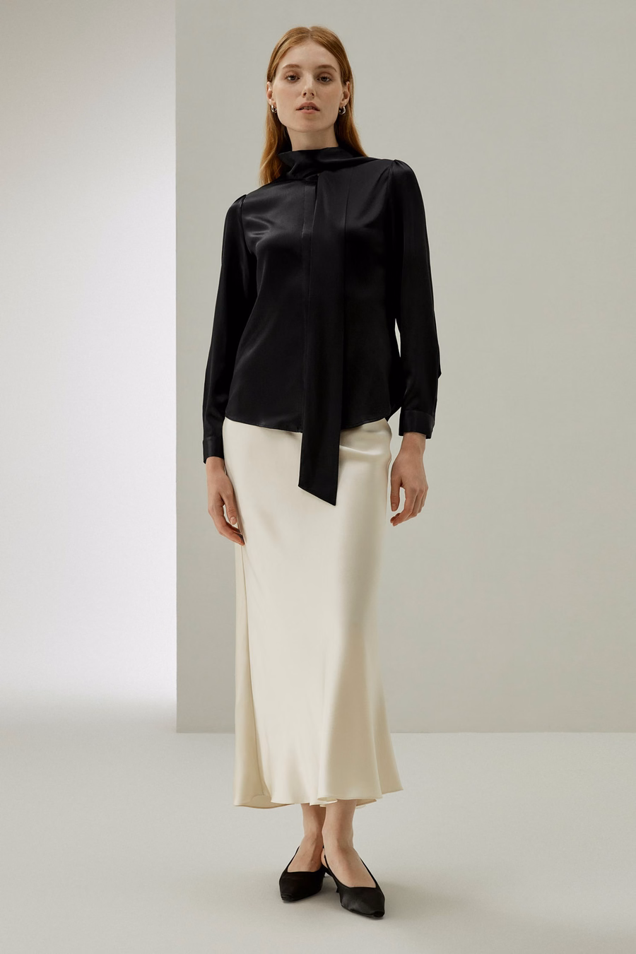 Women Bow-tie Neck Silk Blouse