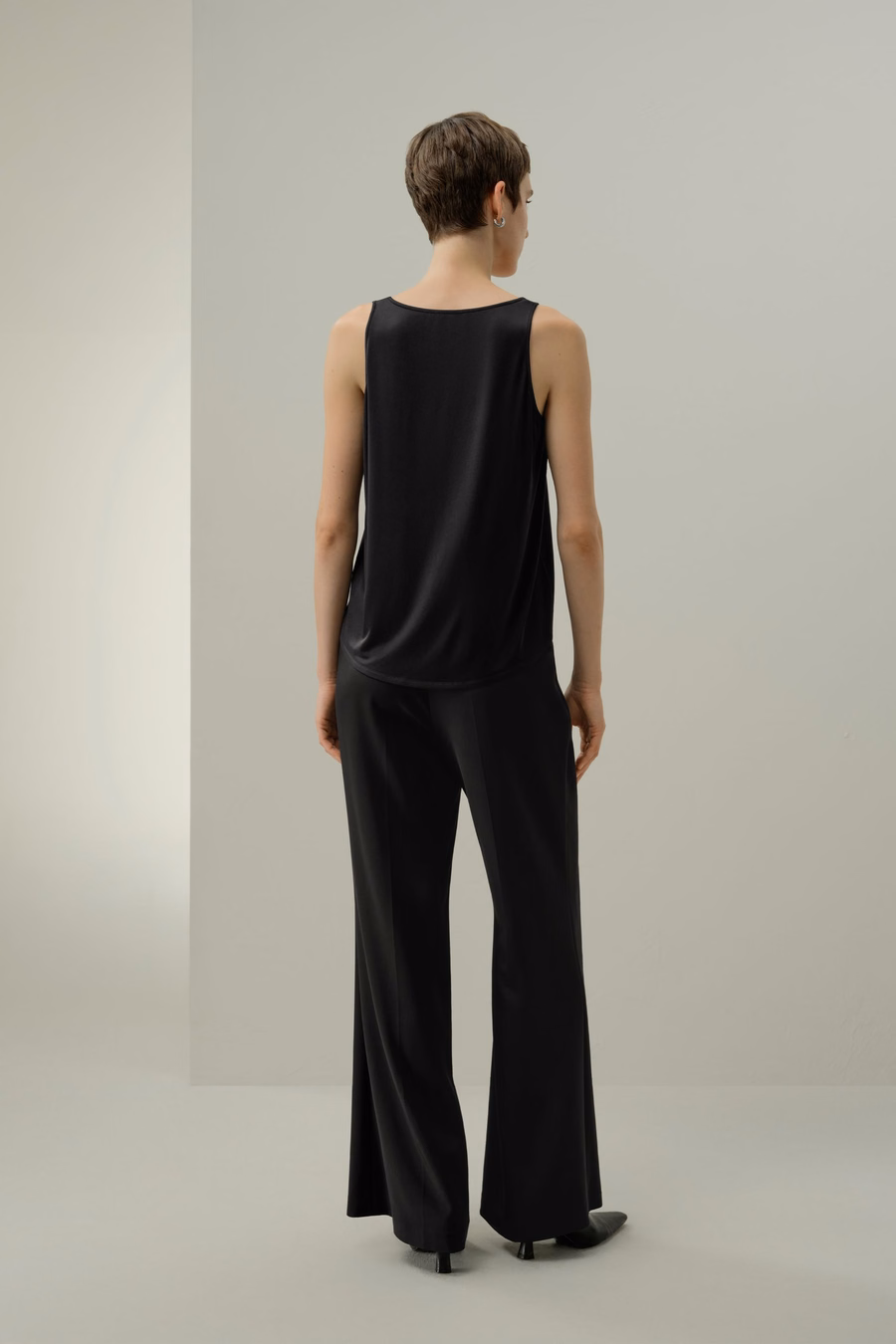 Silk Breeze Jersey Scoop Tank Top