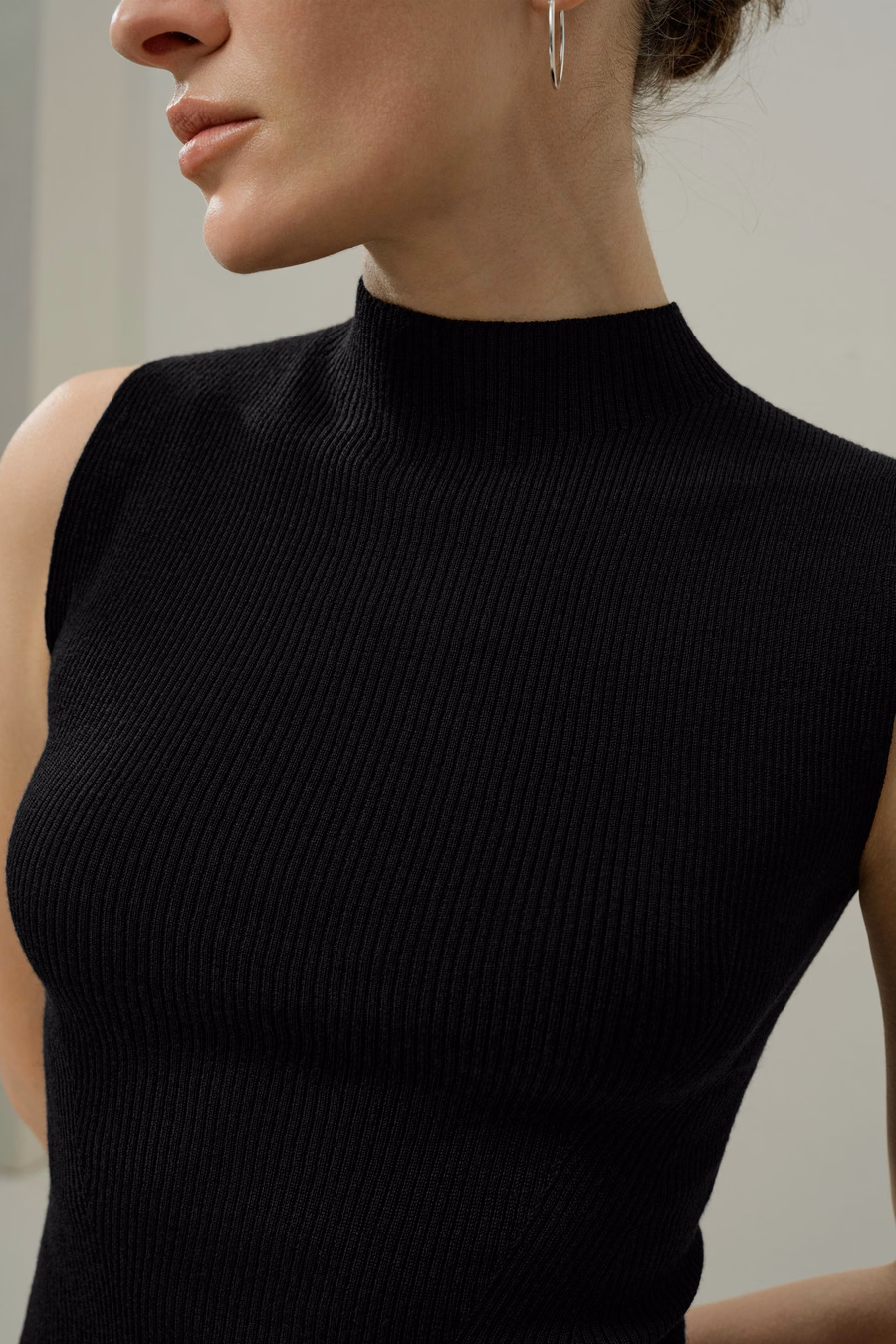 Seamless Knit Washable-Wool Vest