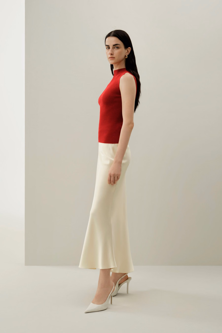 Seamless Knit Washable-Wool Vest