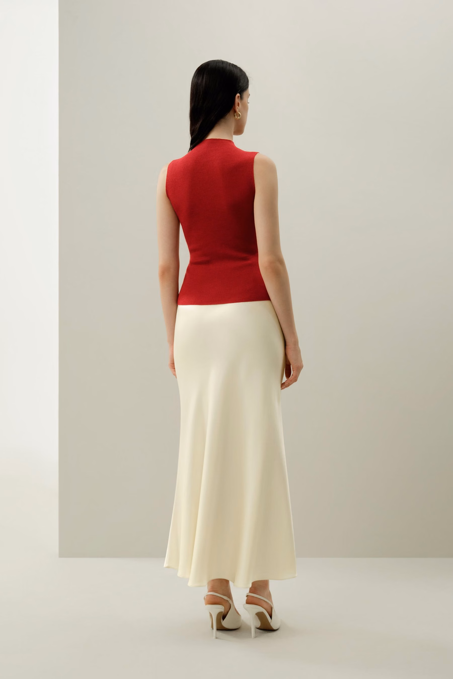 Seamless Knit Washable-Wool Vest