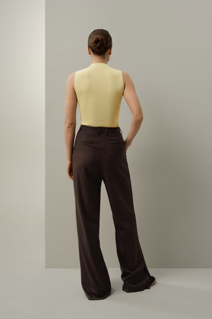 Seamless Knit Washable-Wool Vest