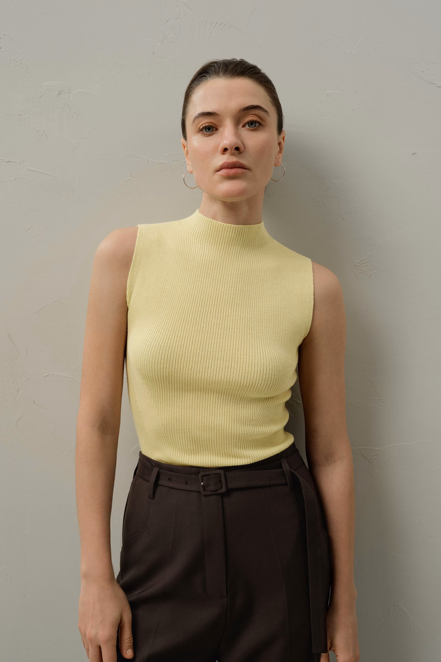Seamless Knit Washable-Wool Vest