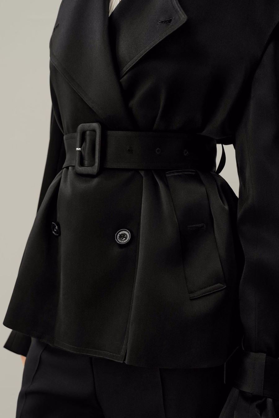 Serica Short Trench