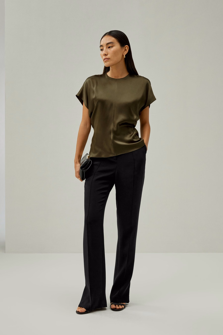 Short Batwing Sleeve Silk Contour Top