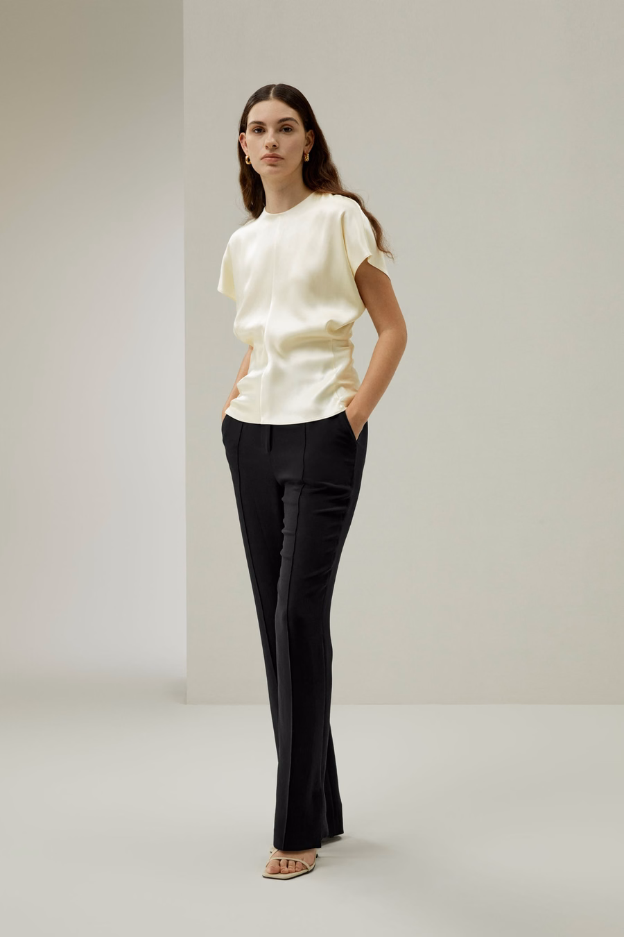Short Batwing Sleeve Silk Contour Top
