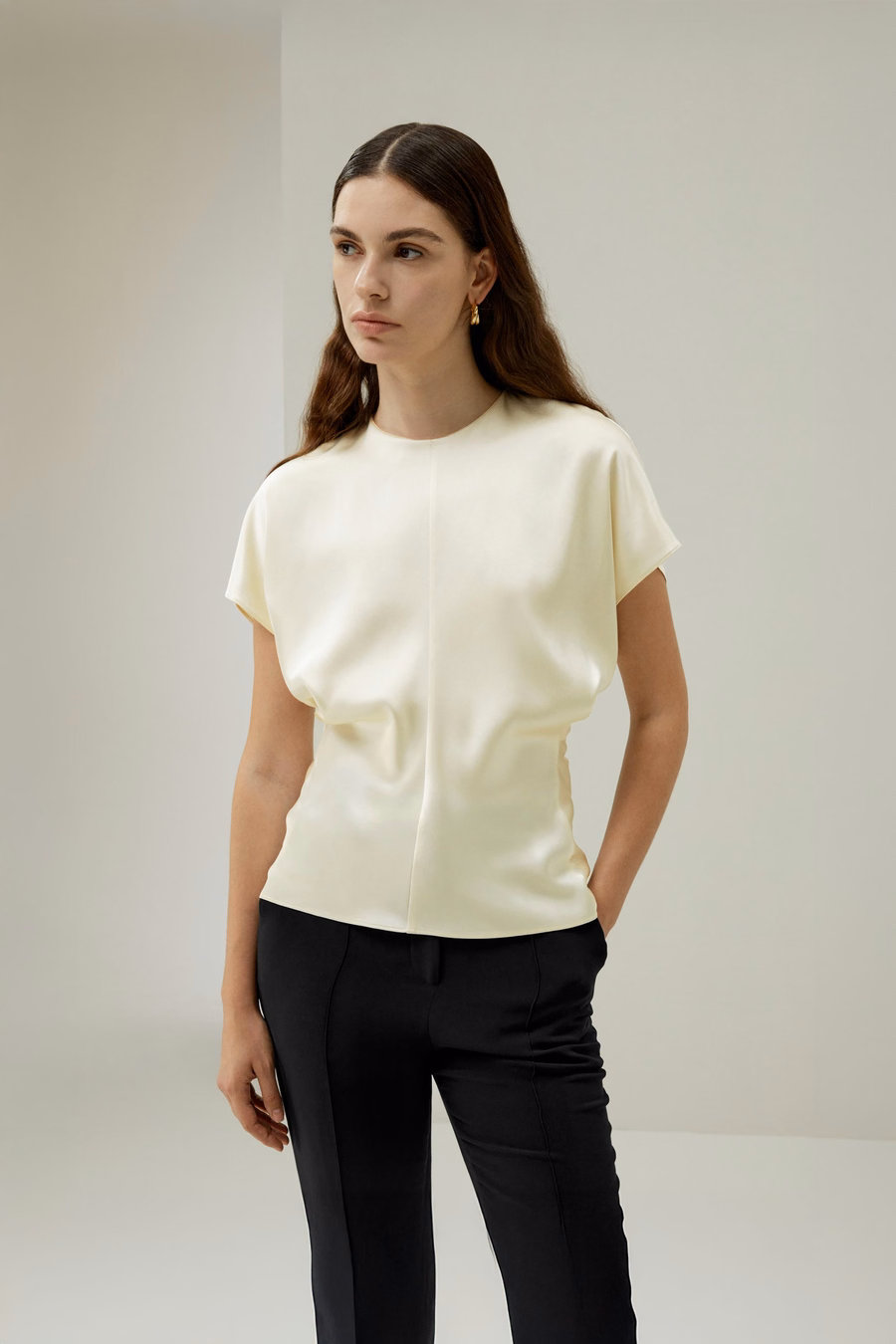 Short Batwing Sleeve Silk Contour Top