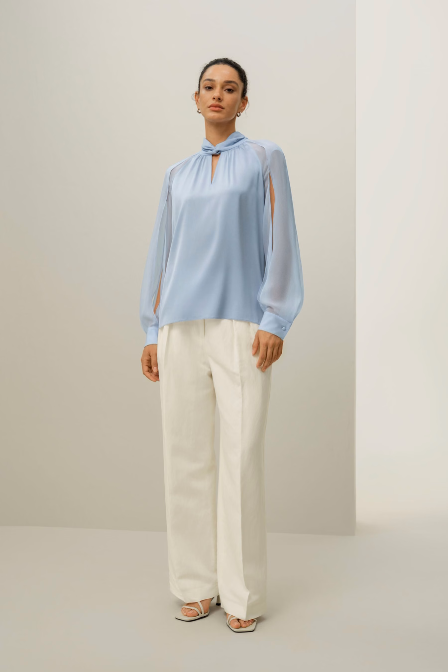 Side Slit Lantern Sleeve Blouse