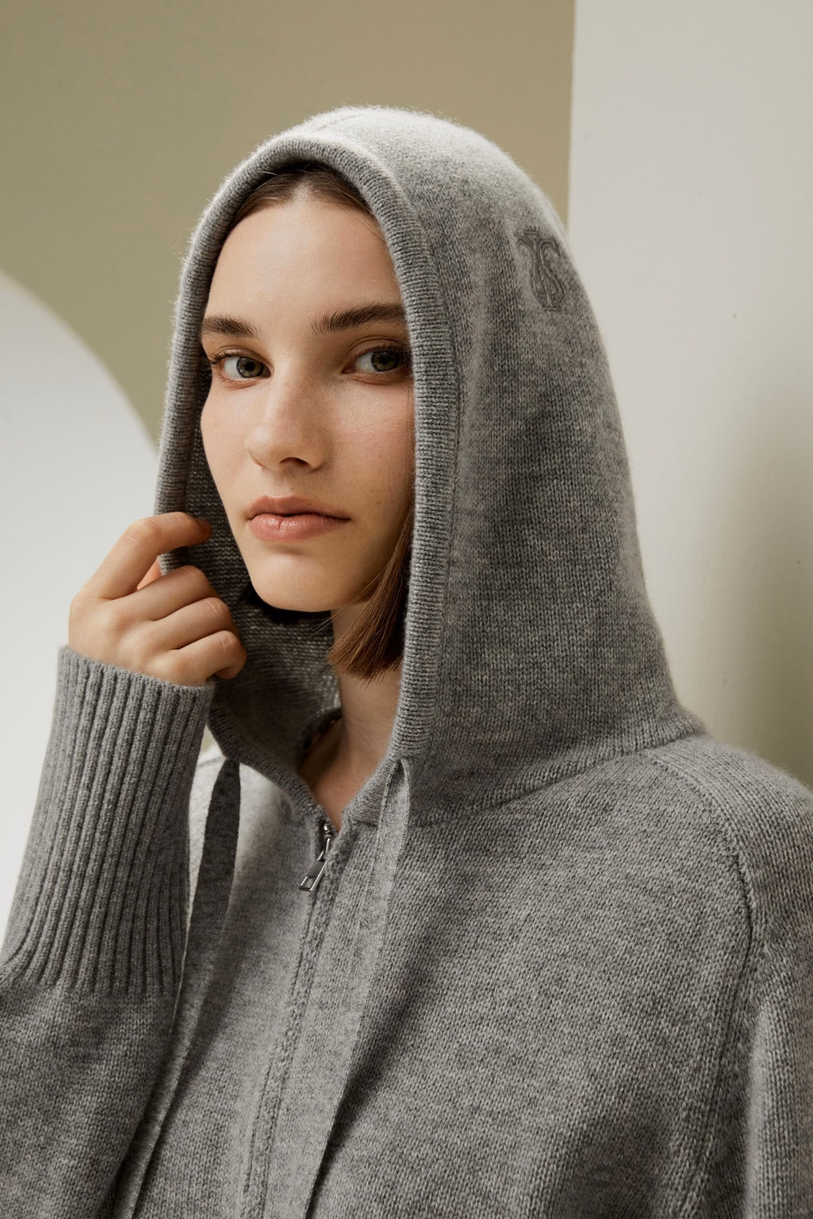 Short Zip-Up Wool Cashmere Hoodie