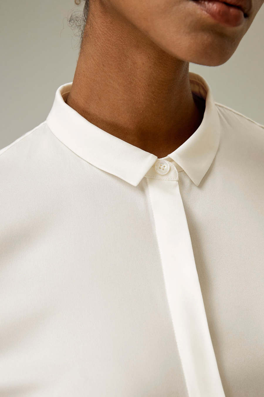 Classic Collar Silk Shirt