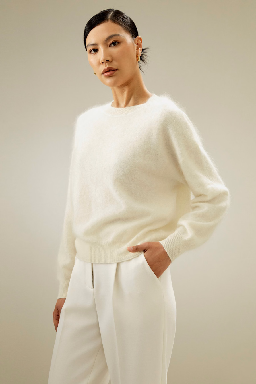Relaxed Drop-Shoulder Cashmere Sweater