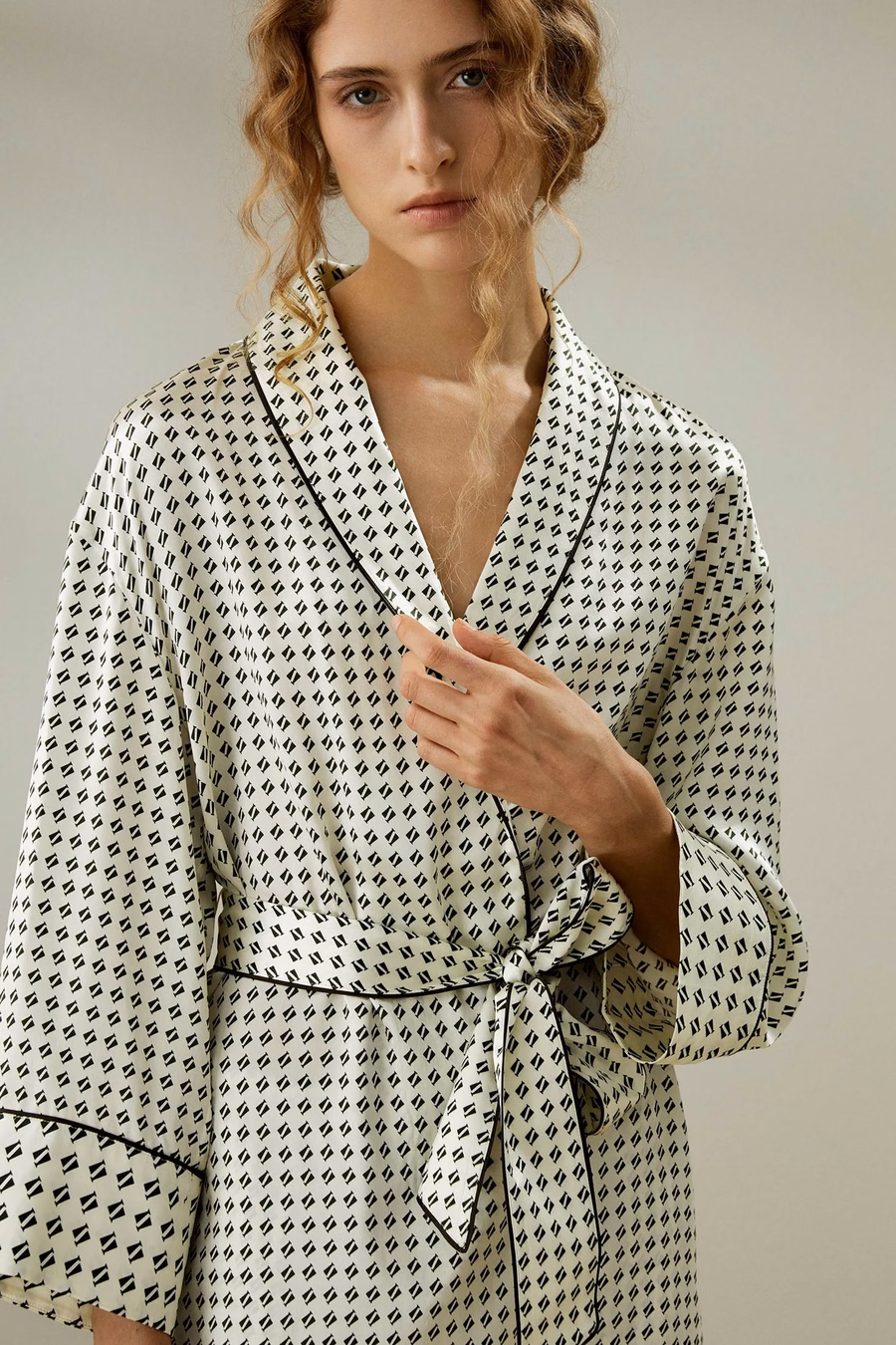 Pena Robe With Pants