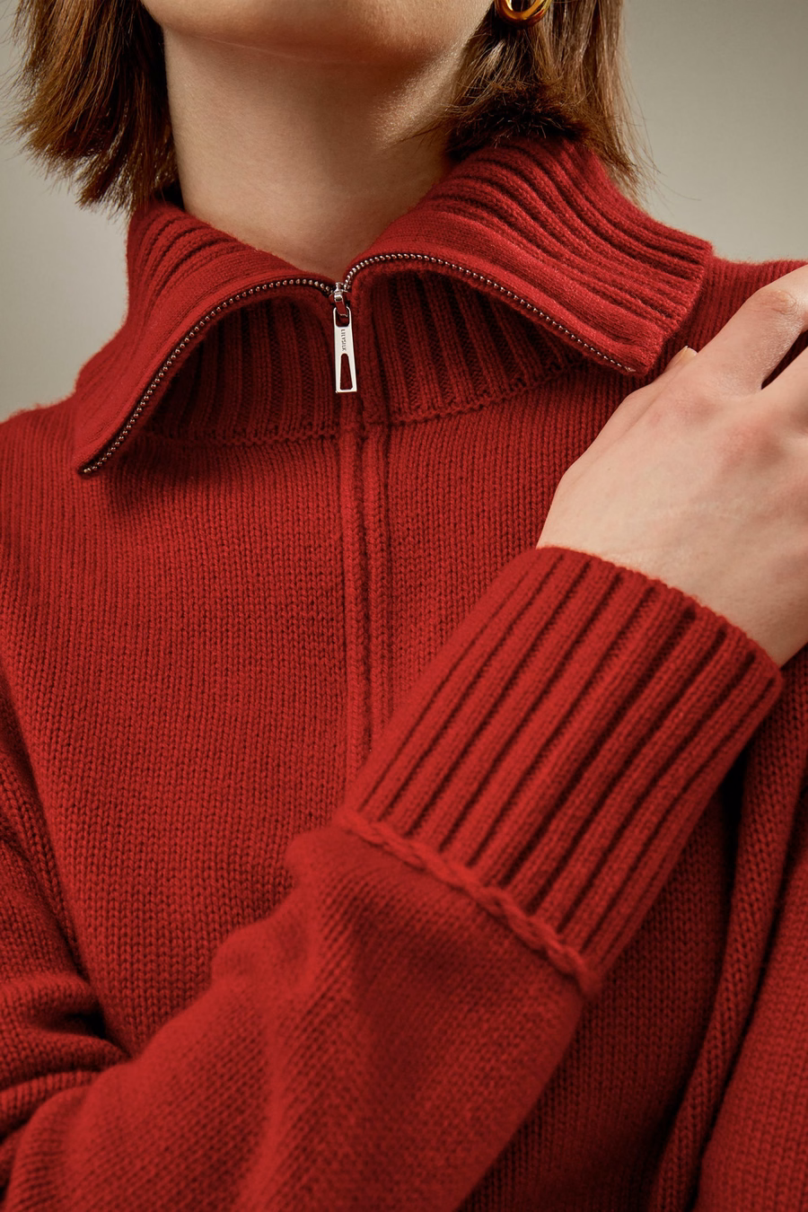 Relaxed Fit Wool-Cashmere Blend Sweater