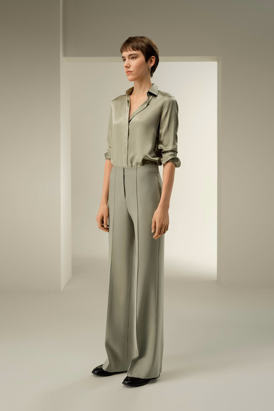 Silk-Wool Twill Flare Pants