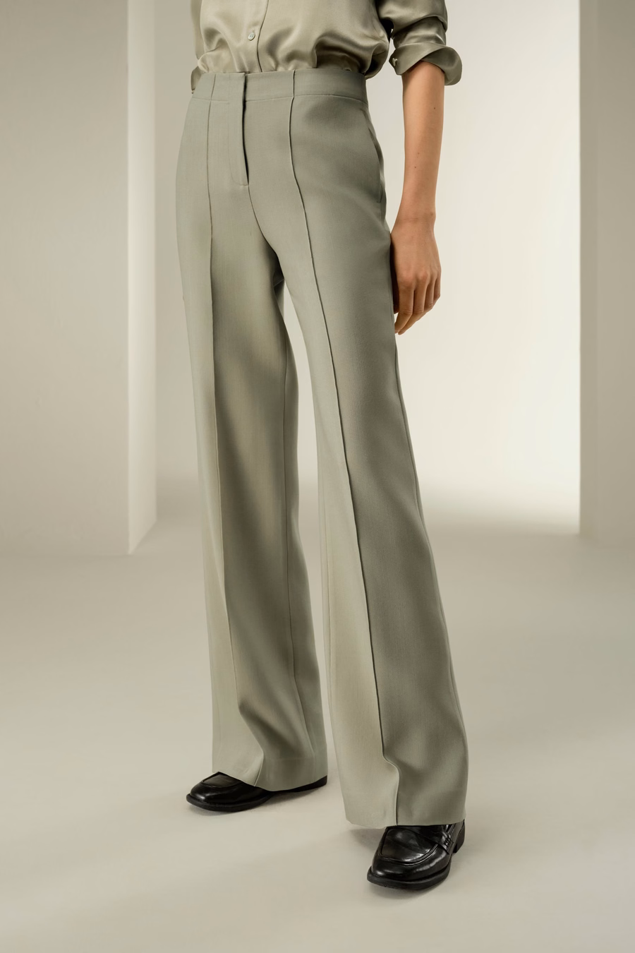 Silk-Wool Twill Flare Pants