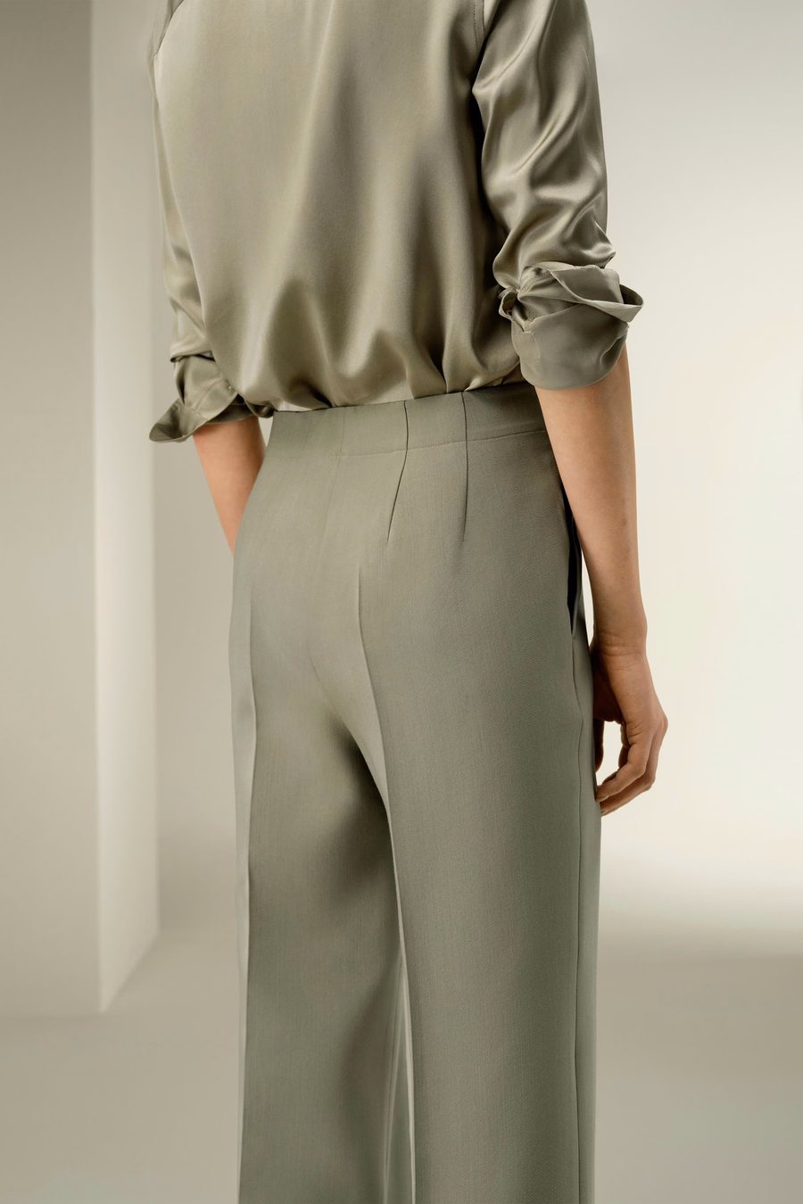 Silk-Wool Twill Flare Pants