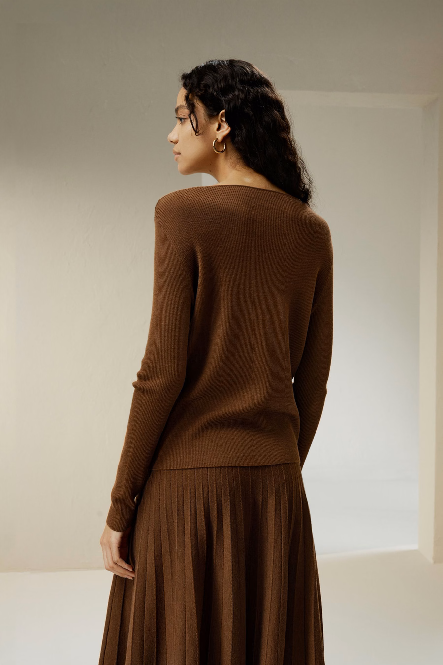 V-neck Ultra-fine Merino Wool Sweater