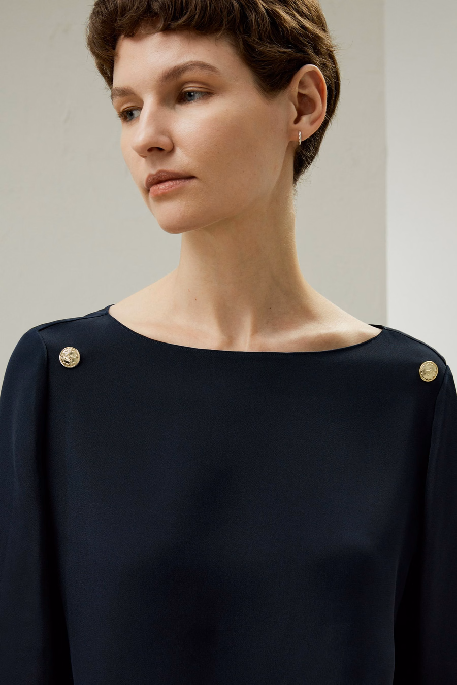 Dubrovnik 3/4 Sleeved Silk Top With Button Accents
